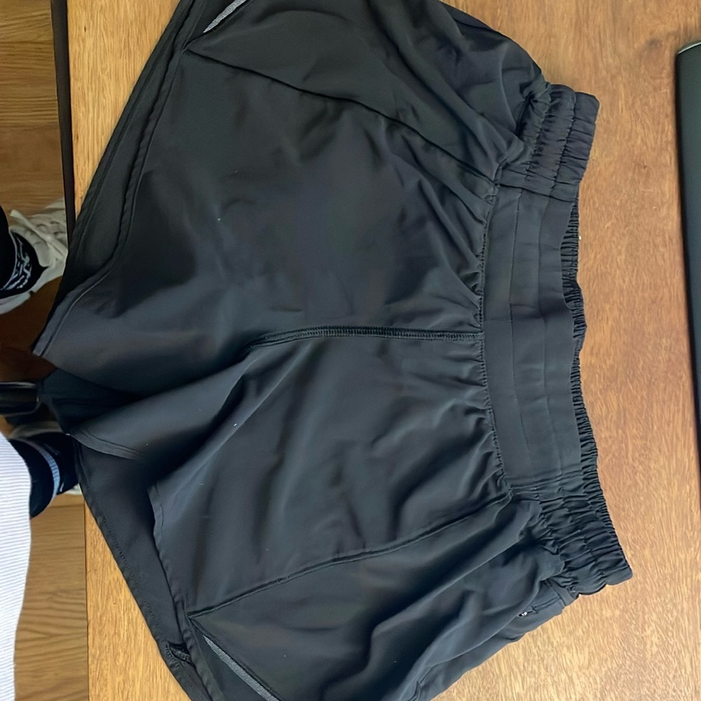 Lululemon black running short